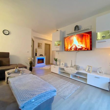 Moderne Fewo Weinberge Netflix Apartment Zell an der Mosel Exterior photo